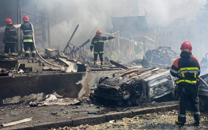 Ukraine president condemns Vinnytsya attack by "terrorist state"