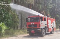 Large-scale forest fires continue to rage in Kharkiv Region due to Russian shelling