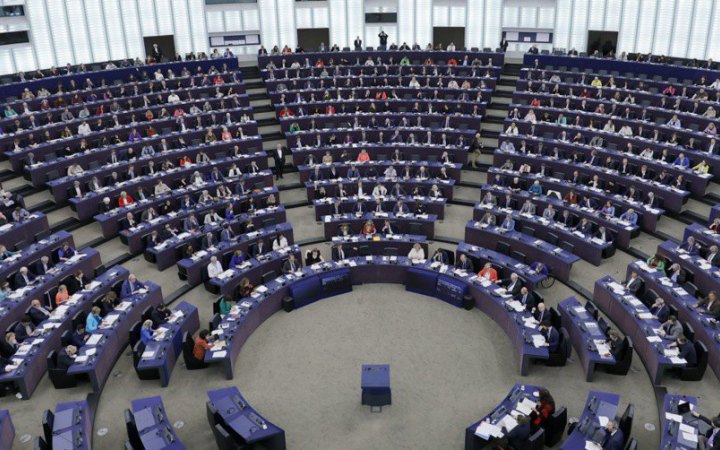 European People's Party leads in EU elections; Von der Leyen wants to create majority with pro-Ukrainian forces