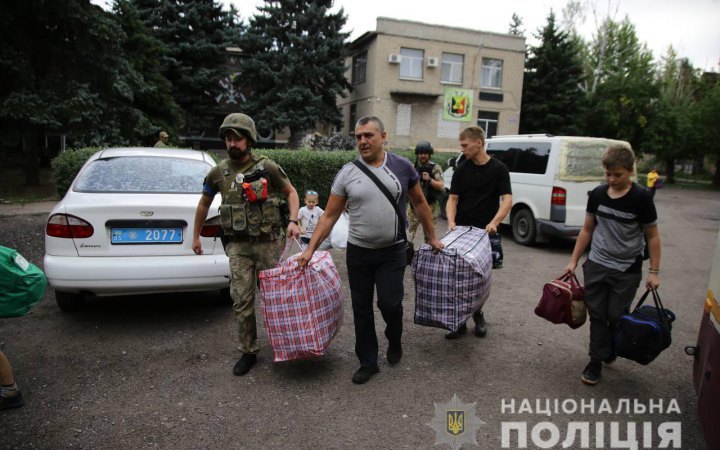 Invaders' calls on IDPs to return to temporarily occupied territories are trap - Vereshchuk