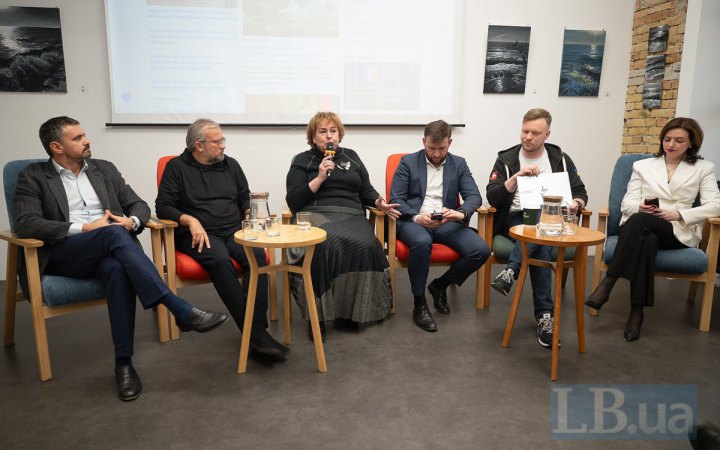 New Country: Demographics, migration, the labour market (report from the panel discussion)
