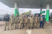 Ukraine returns ten more servicemen from Russian captivity
