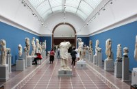 Ukraine sanctions leaders of top Russian museums over stolen Ukrainian art