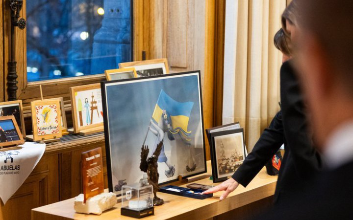 Fifteen museums in France introduce Ukrainian-language audio guides