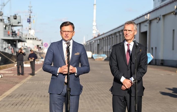 Ukrainian Deputy Prime Minister for European and Euro-Atlantic Integration Dmytro Kuleba and NATO
Secretary General Jens Stoltenberg at a joint briefing in Odesa