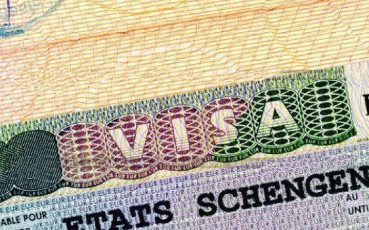 Nine EU countries stop accepting tourist visa documents from russians
