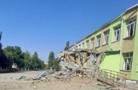 Russians strike at school in Kherson Region