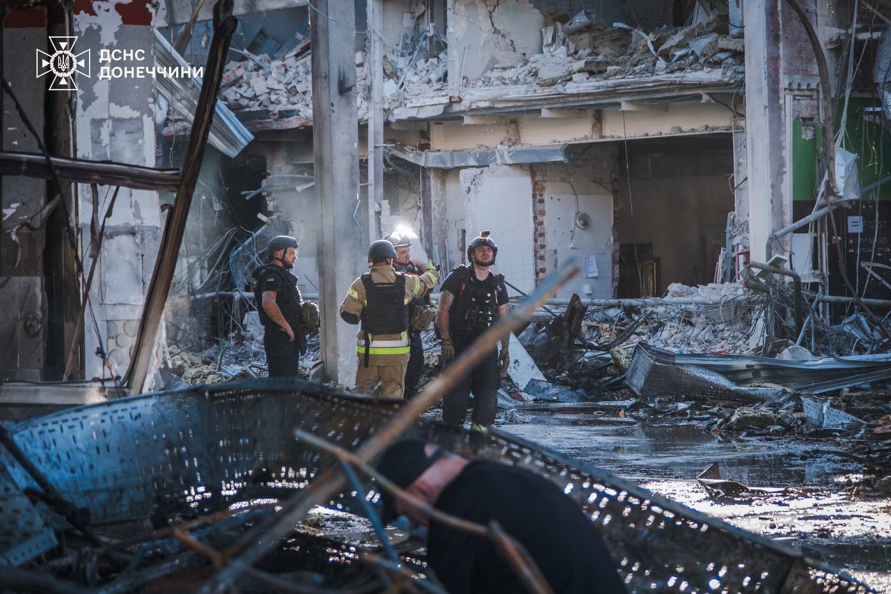 Debris removal in Kostyantynivka