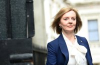 Liz Truss to address Bosnia and Herzegovina's armed forces today with warning against appeasing putin