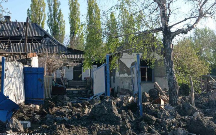 Russians open fire with heavy weapons on Vrubivka, Luhansk Region