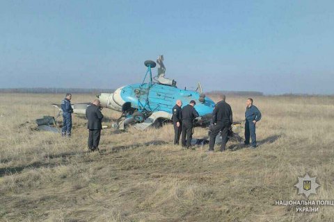 Helicopter falls during aerial spraying in Poltava Region