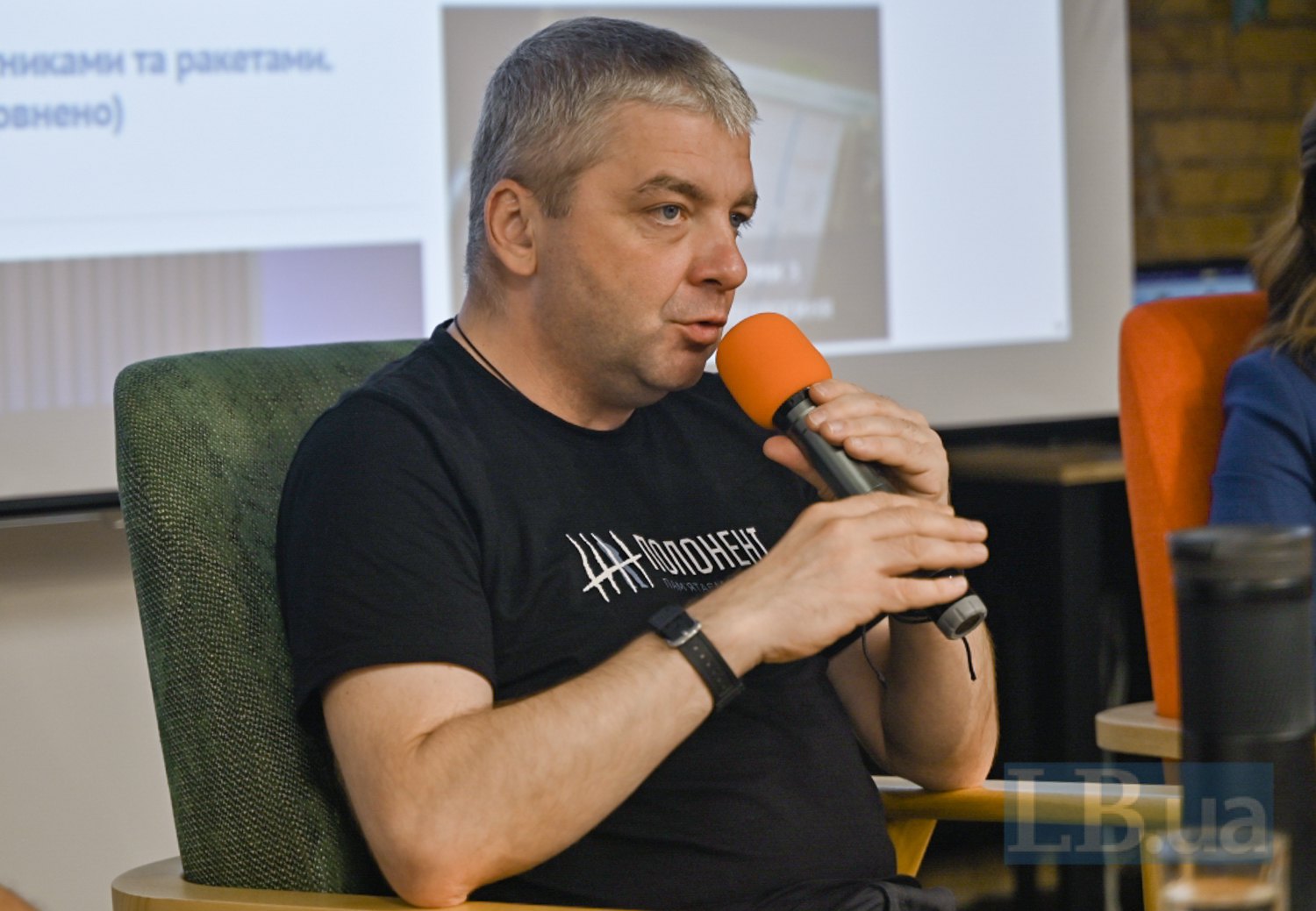  Maksym Butkevych, human rights activist, co-founder of the Zmina Human Rights Centre, military serviceman,