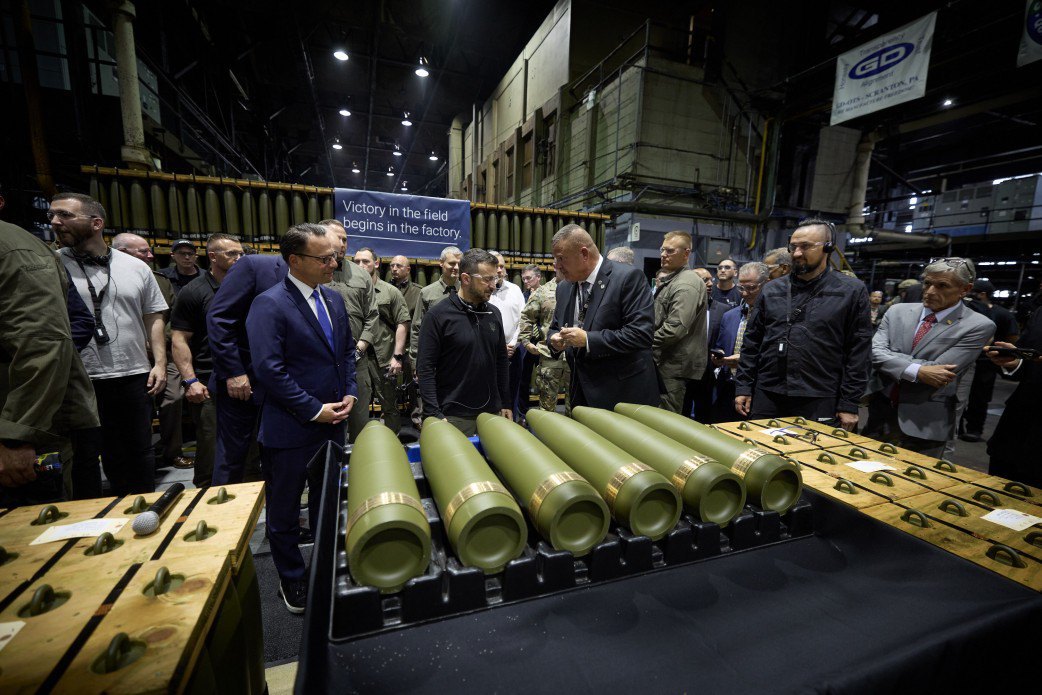 Volodymyr Zelenskyy at the Scranton Army Ammunition Plant
