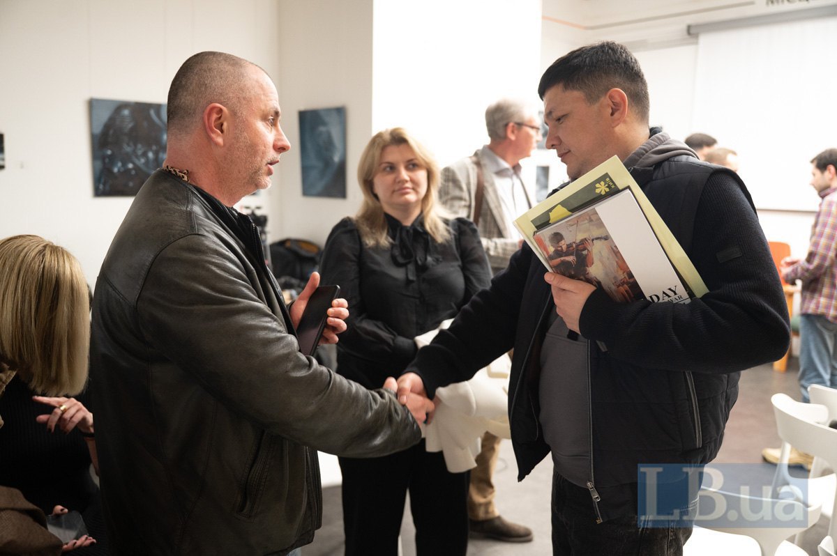 Maksym Bakhmatov and Vitaliy Kim