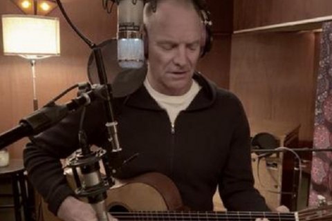 Sting sang for brave Ukrainians who fight against cruel tyranny