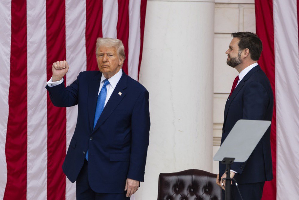 US President Donald Trump and Vice President J.D. Vance during the US Memorial Day ceremony, 26 May 2025.