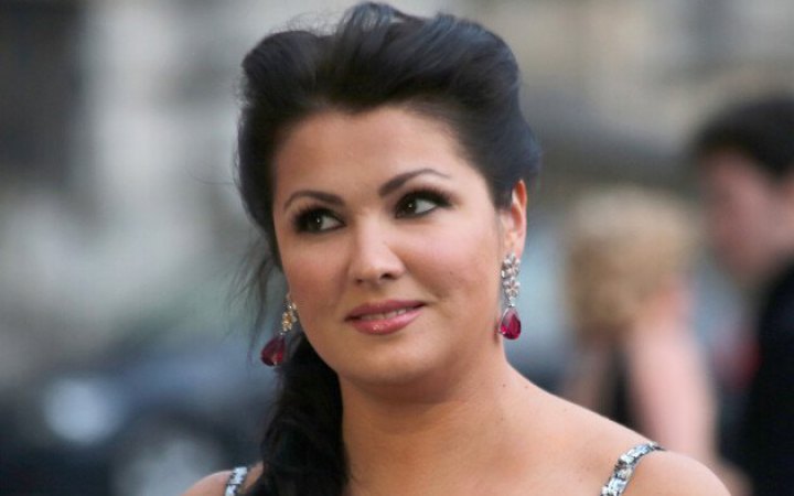 Royal Opera House faces backlash over return of pro-Putin soprano Anna Netrebko