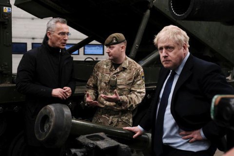 Boris Johnson warns against attempts to normalize relations with Putin again