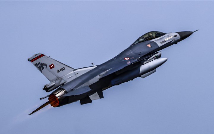 Denmark to transfer 19 F-16 jets to Ukraine