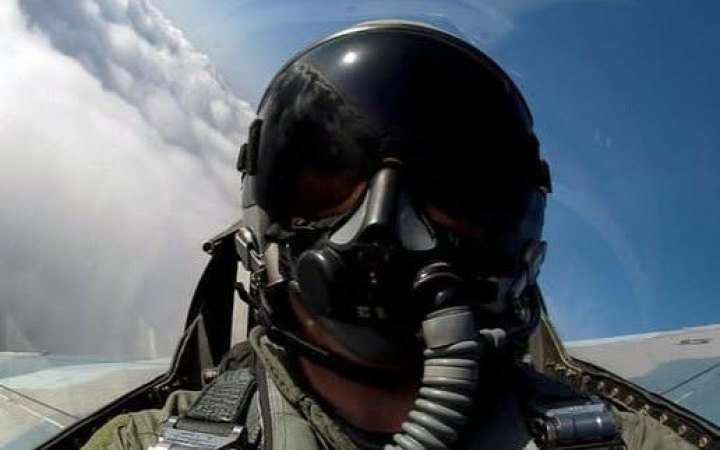 Historic record: Ukrainian pilot on F-16 Fighting Falcon shoots down 6 missiles in one combat mission