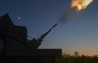 How should Ukraine respond to large-scale Russian drone and missile attacks?