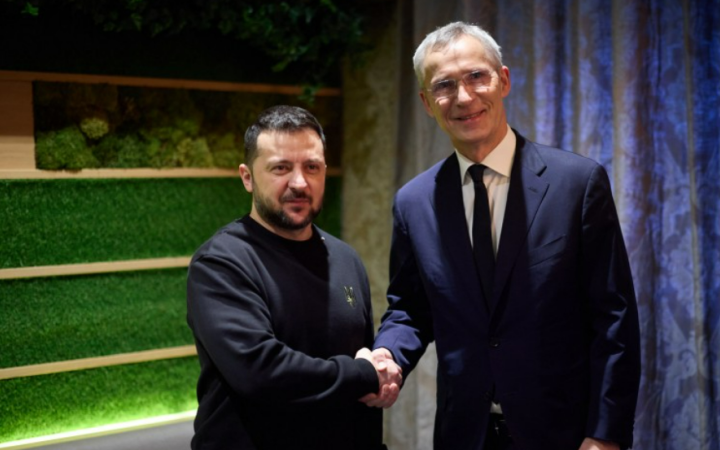Zelenskyy discusses Ukraine's defence needs with Stoltenberg in Davos