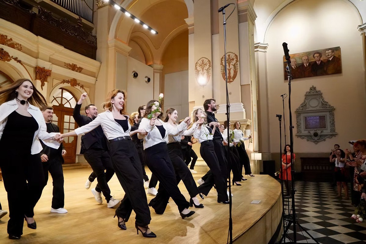 Vadym Yatsenko and the “Homin” choir