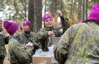 Women are trained to act in emergency situations in Finland. After 24 February 2022, courses were selling out in seconds. Here’s