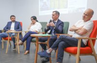 ‘Change to Survive’ – report from New Country panel on the medical sector