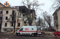 Dead, wounded in Kryvyy Rih as result of missile hit to residential building