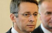 Ukrainian president's faction nominates speaker for premier