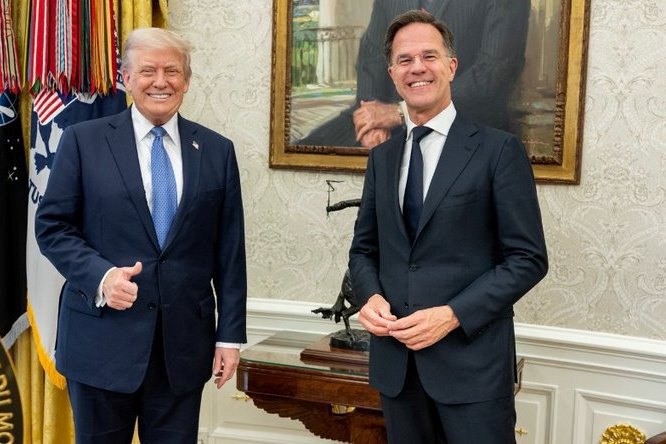Donald Trump and Mark Rutte