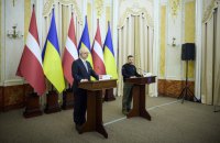 Presidents of Ukraine, Latvia sign joint declaration