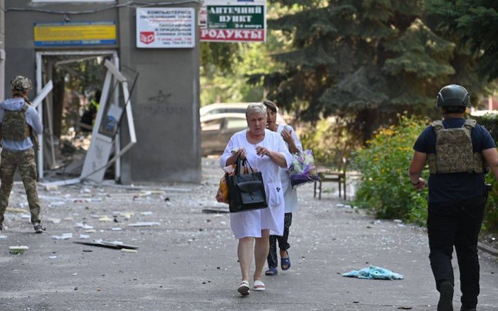 Russia strikes central Kharkiv: one dead, 8-month-old baby among wounded (updated)