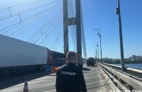 National Police: Contractor steals ₴1m on repair of South Bridge in Kyiv