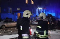 Ballistic missile attack in Kharkiv destroys lyceum, damages house