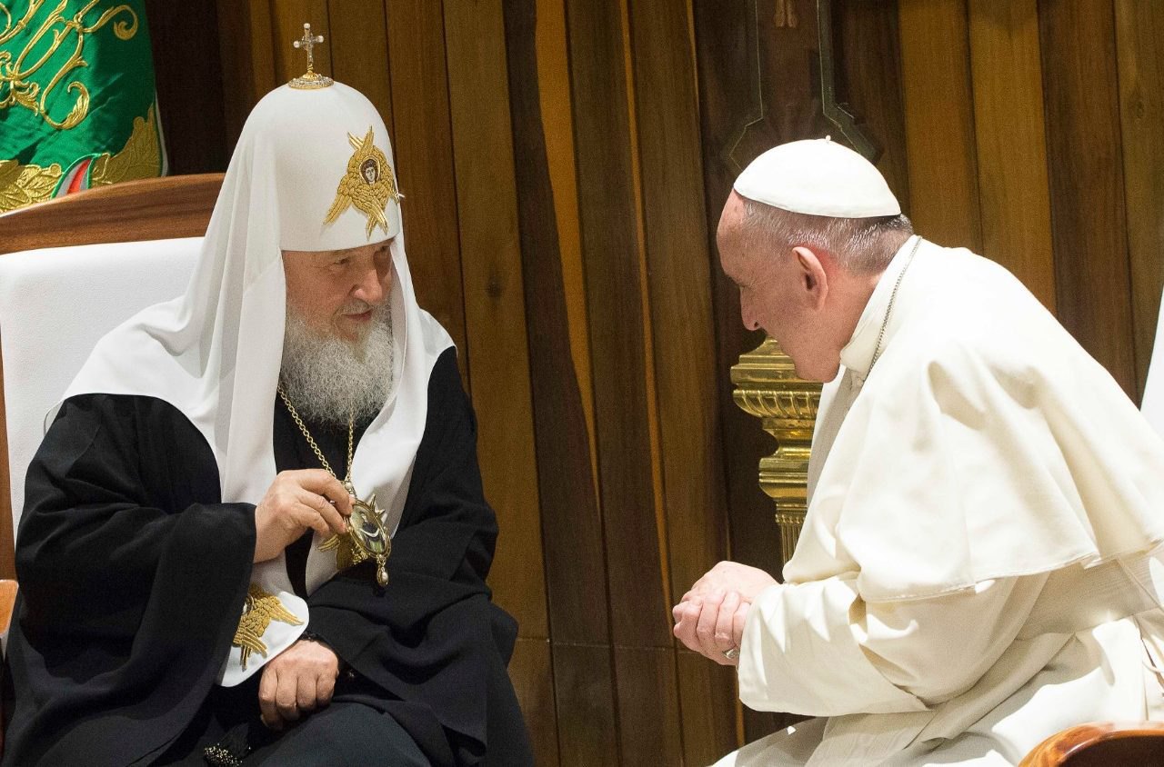 Pope Francis and Patriarch Kirill during a meeting in Havana, 2016. After the Russian invasion of Ukraine, Francis refused to meet with the Moscow Patriarch.