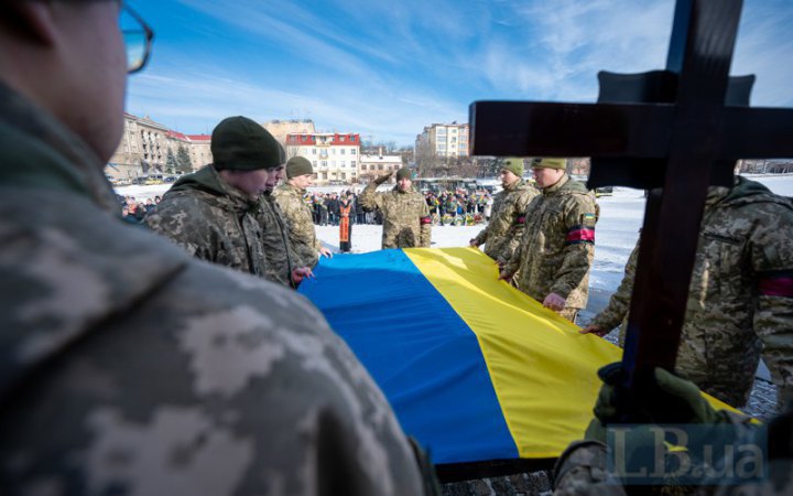 Ukraine recovers bodies of 61 fallen soldiers