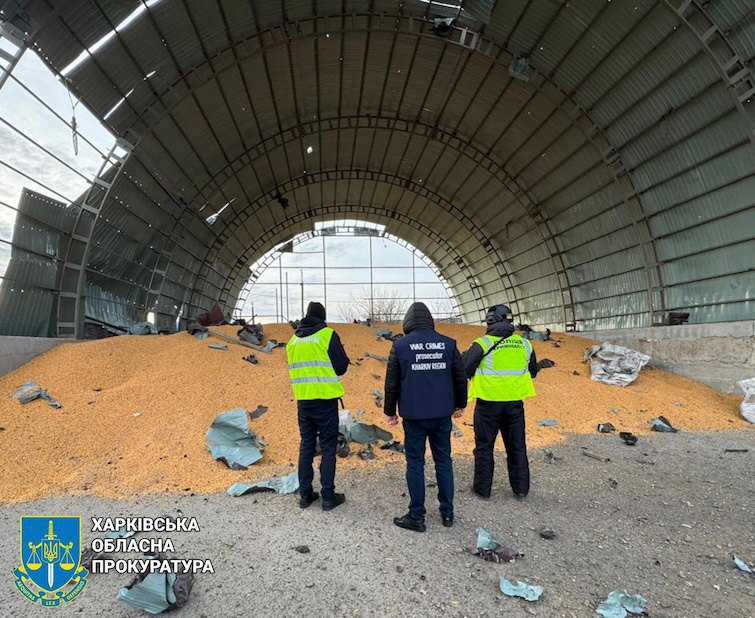 Consequences of shelling a granary in the Kharkiv Region