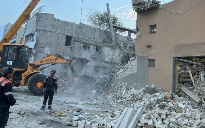 Fourth victim found under rubble of hotel in Kryvyy Rih