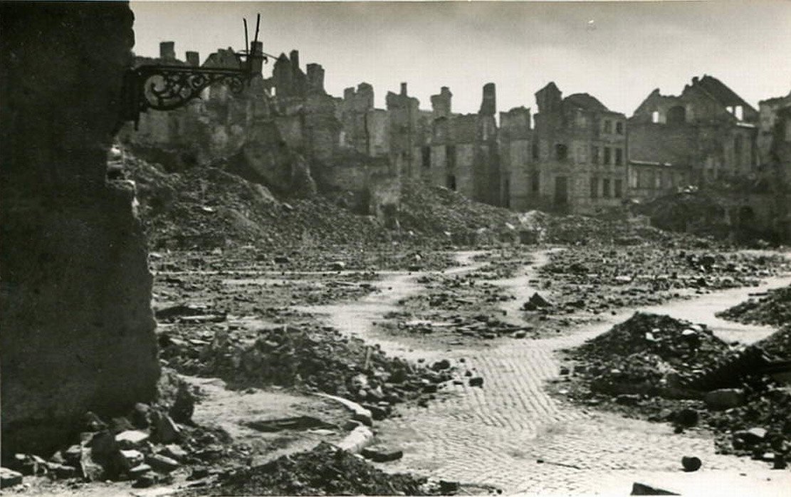 Ruins of the Old Town Square, Warsaw, 1946 