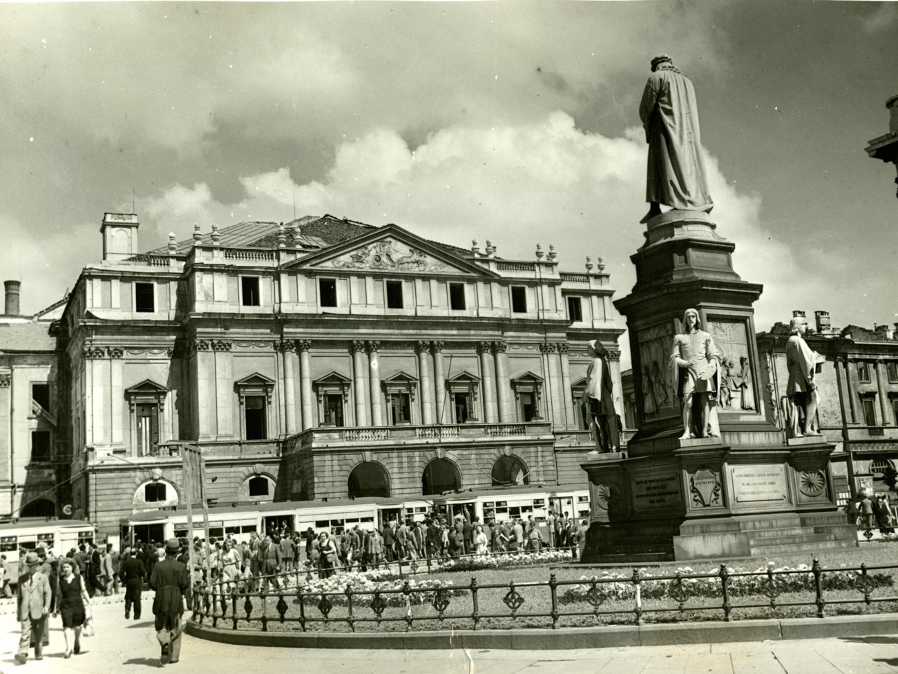 La Scala, Milan, Italy. 19 July 1945 