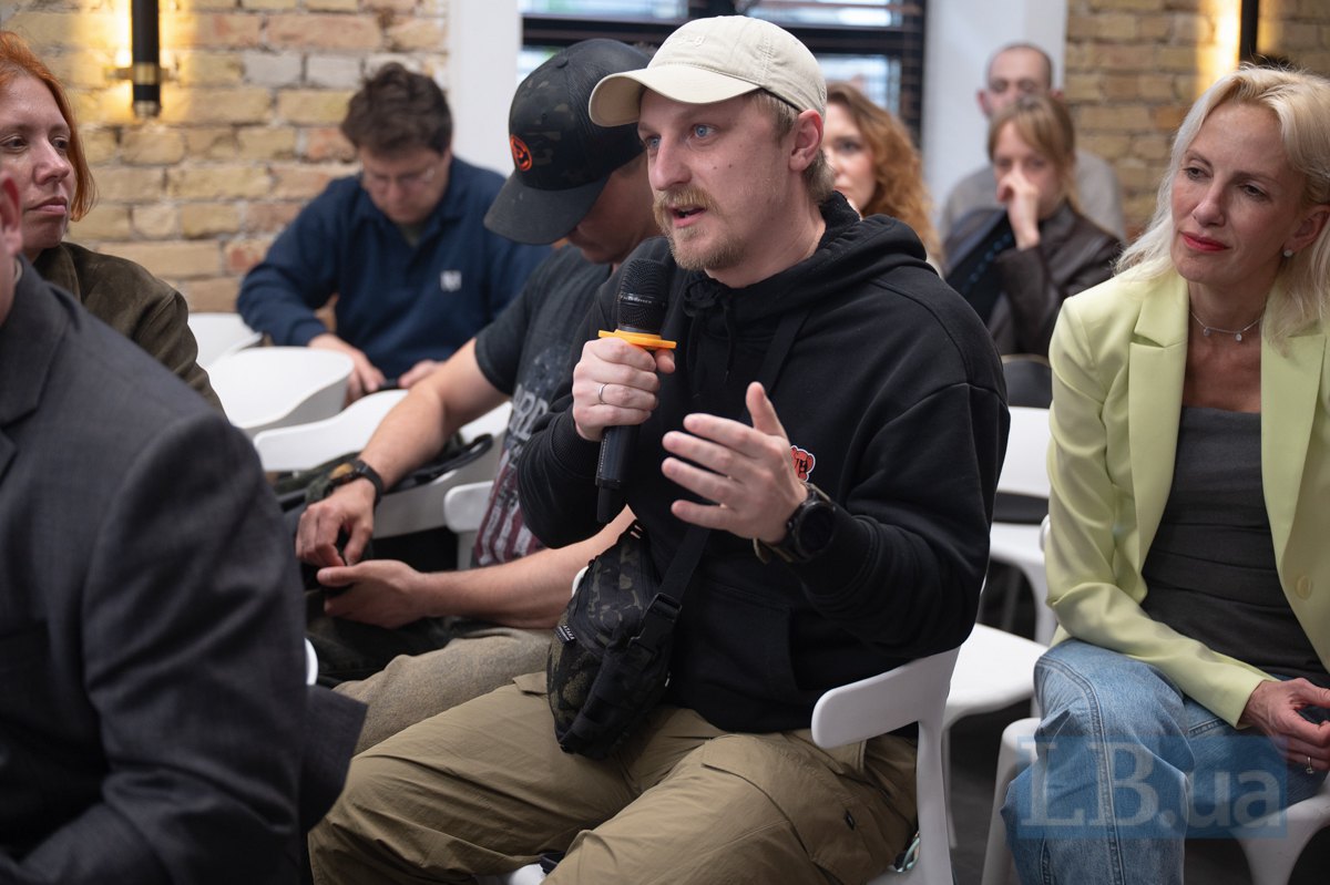Kleshch, representative of the 12th brigade Azov