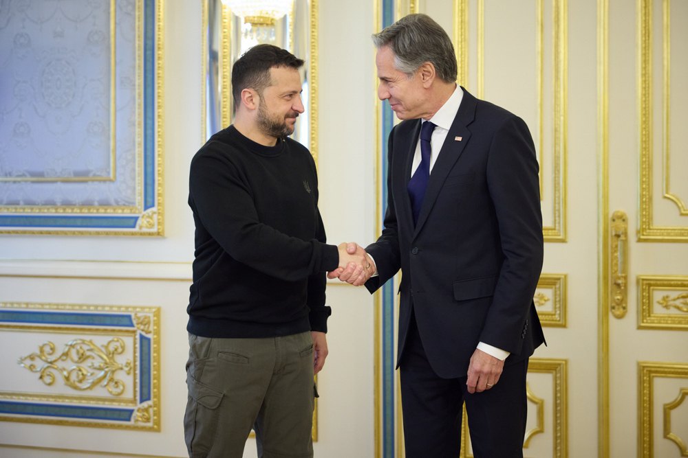President Volodymyr Zelenskyy and US Secretary of State Antony Blinken