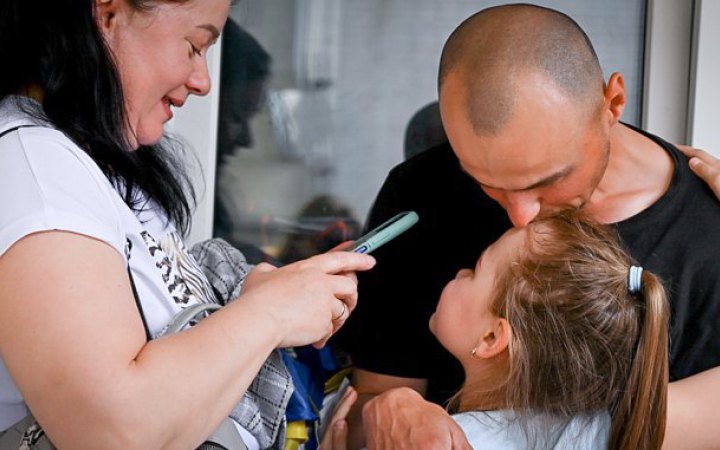 “Dad, your voice has changed so much!” — how children welcomed their fathers back from captivity