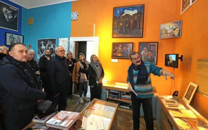 Bruno Schulz: Second Autumn in a time of war