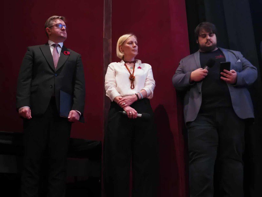 From left to right: Ambassador Extraordinary and Plenipotentiary of Ukraine to the Czech Republic Vasyl Zvarych, curator of the festival Lenka Vikhova, head of the Pylyp Orlyk Foundation Artem Mykolaychuk
