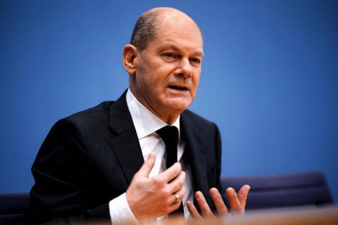 Germany is sending Ukraine 1000 units of anti-tank weapon  and 500 Stinger missiles, - Olaf Scholz 