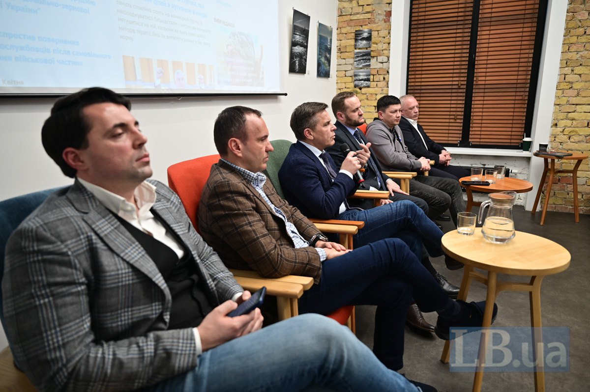 Volodymyr Kudrytskyy, Petro Panteleyev, Serhiy Sukhomlyn, Oleksiy Kuleba, Vitaliy Kim, Roman Klichuk