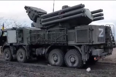 The Ukrainian troops seized a column of the Russian equipment in Mykolaiv region, in particular, SAM Pantsir-C1
